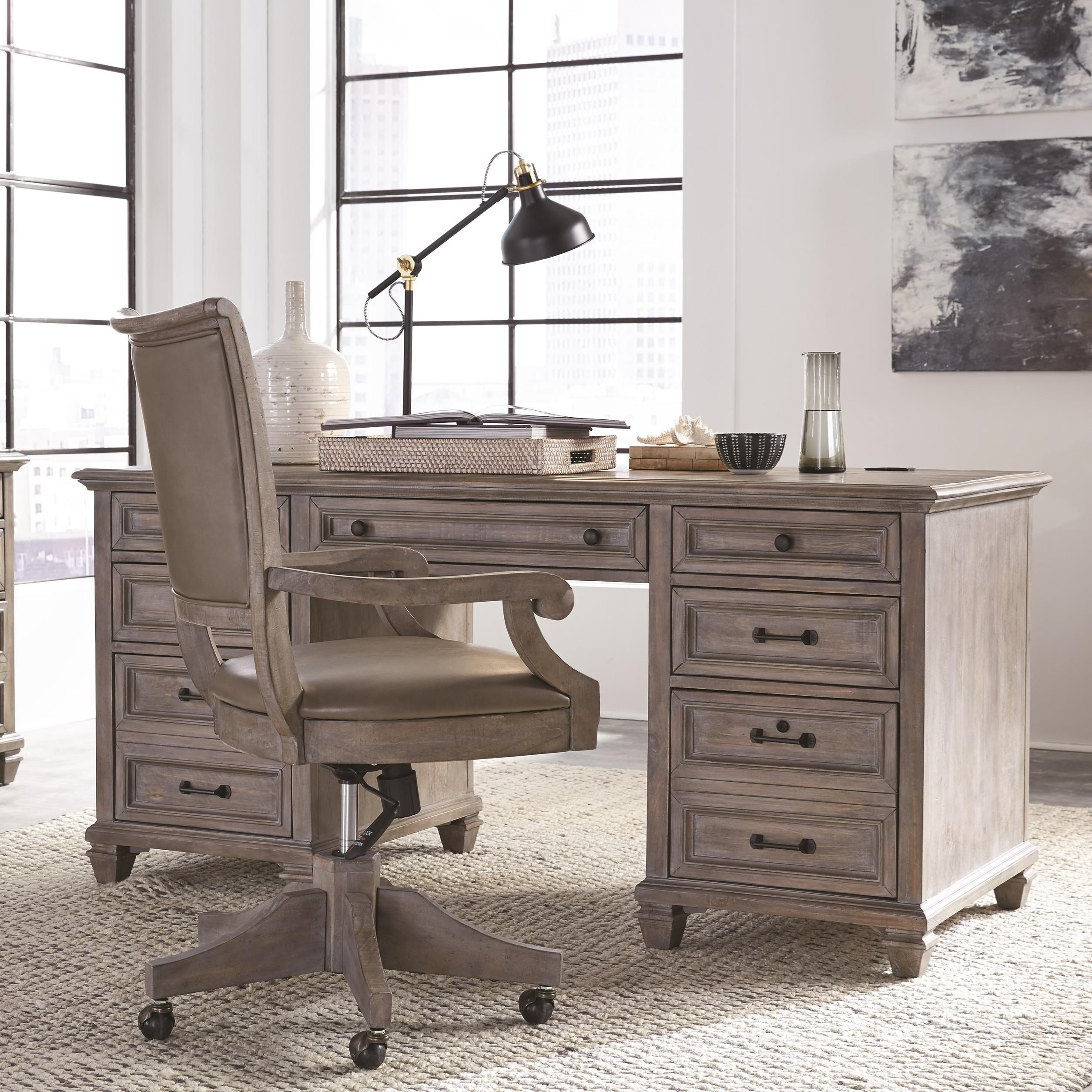 Magnussen deals writing desk
